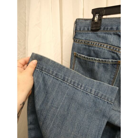 Y2k Vtg Womens Old Navy Flare Jeans Lowrise Regular Inseam 10" Bellbottom Sz 8 - Picture 10 of 12